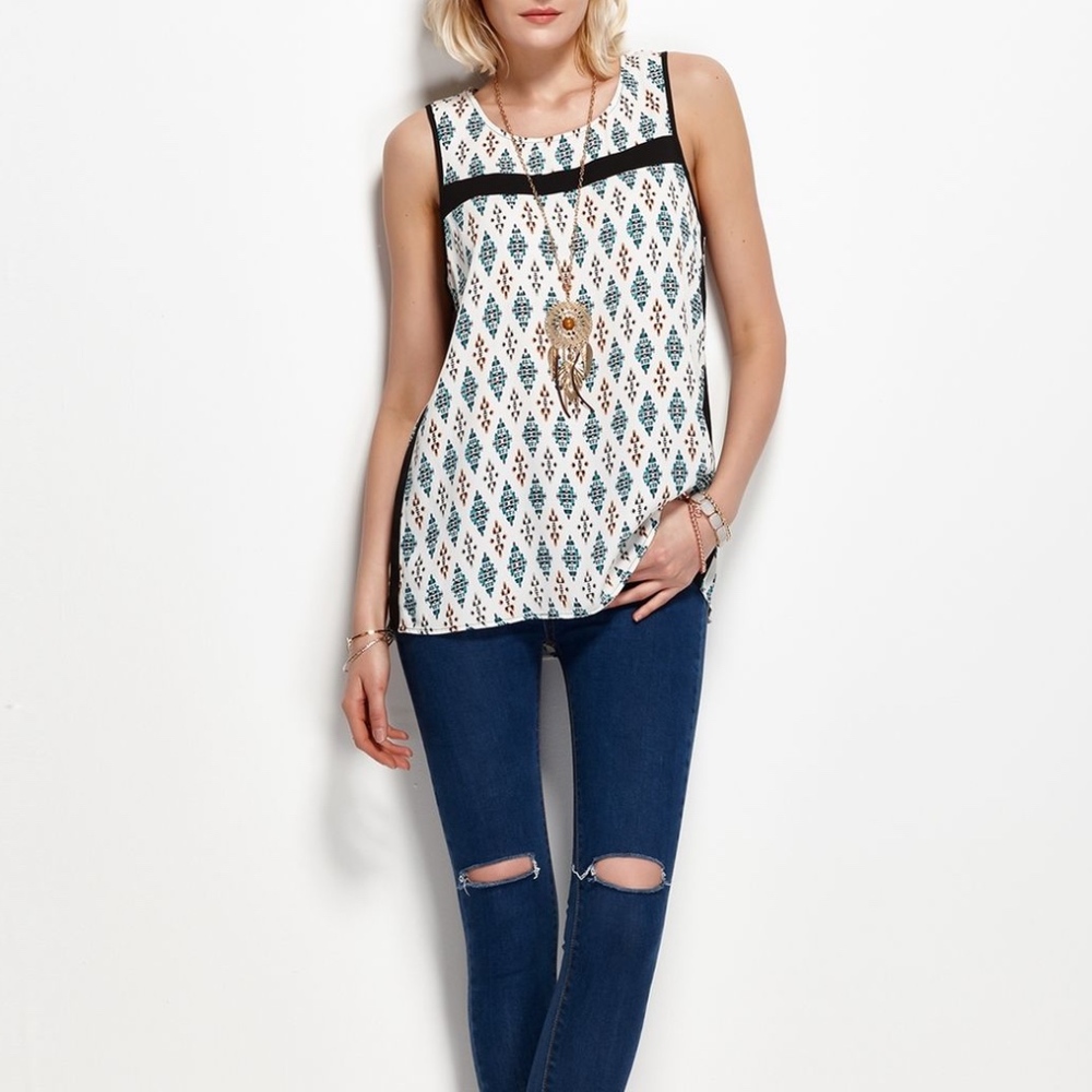 ❌SOLD❌Boho Sleeveless Print Chiffon Loose Blouse - Picture 1 of 8